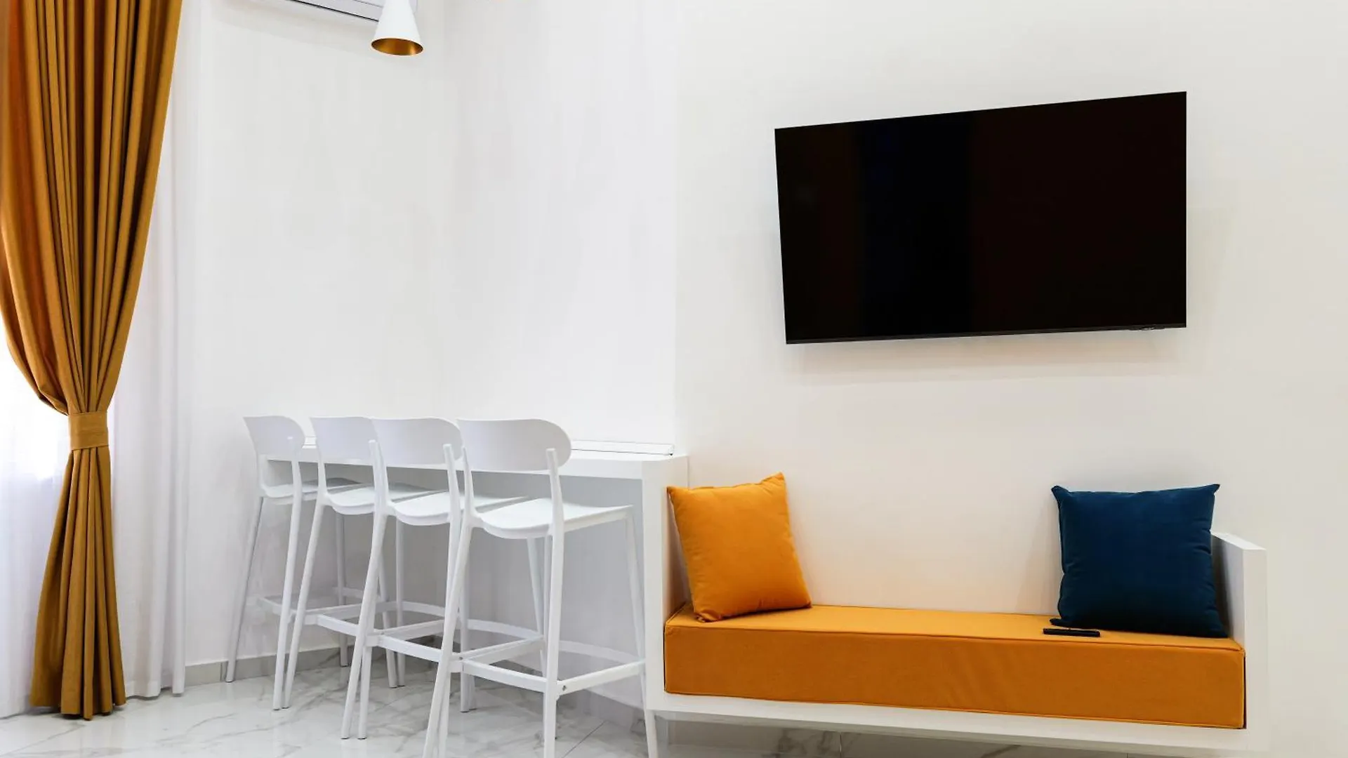 Appartamento Di Lusso In Centro - Street Street Neapel