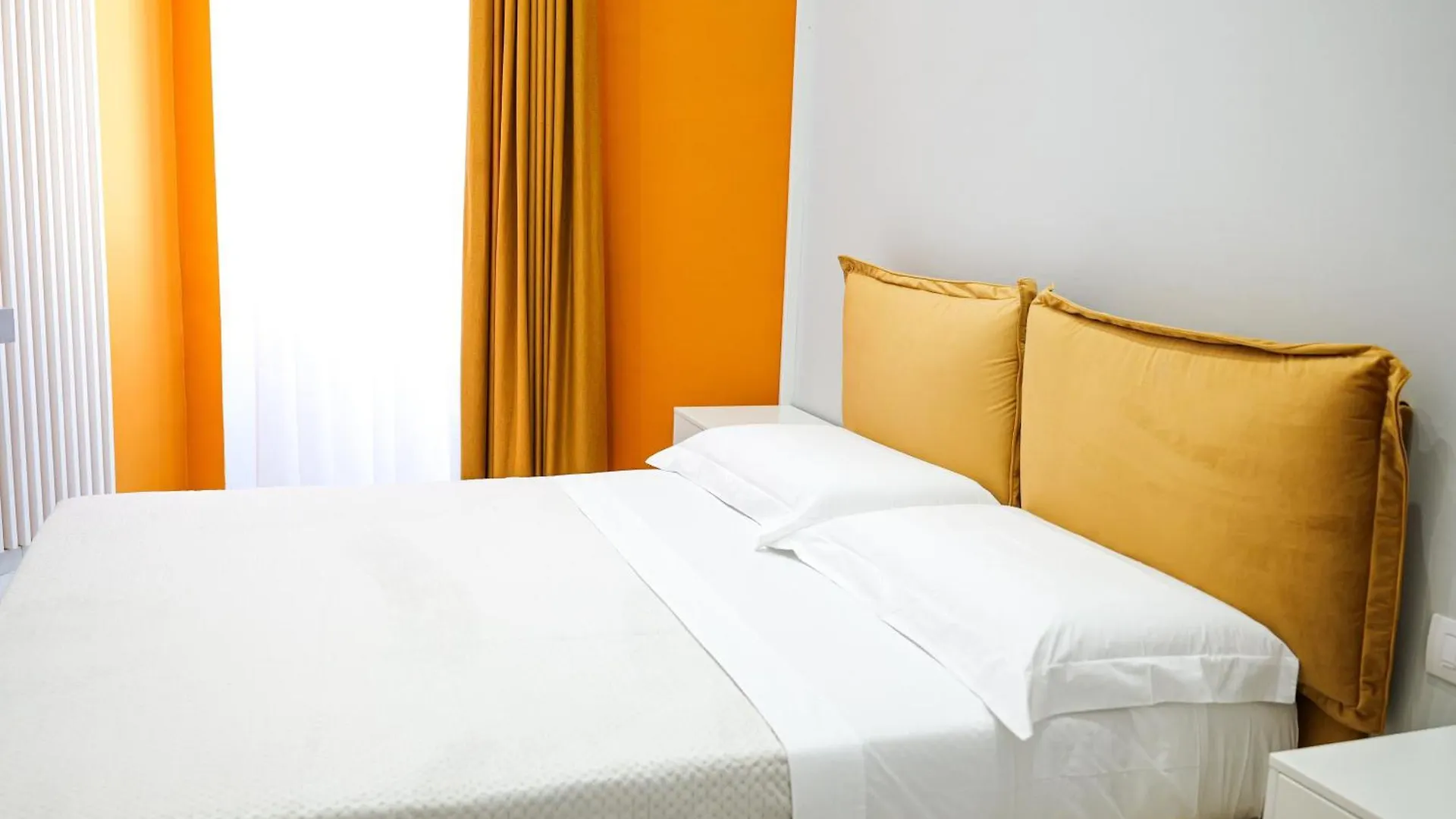 Apartment Appartamento Di Lusso In Centro - Street Street Naples