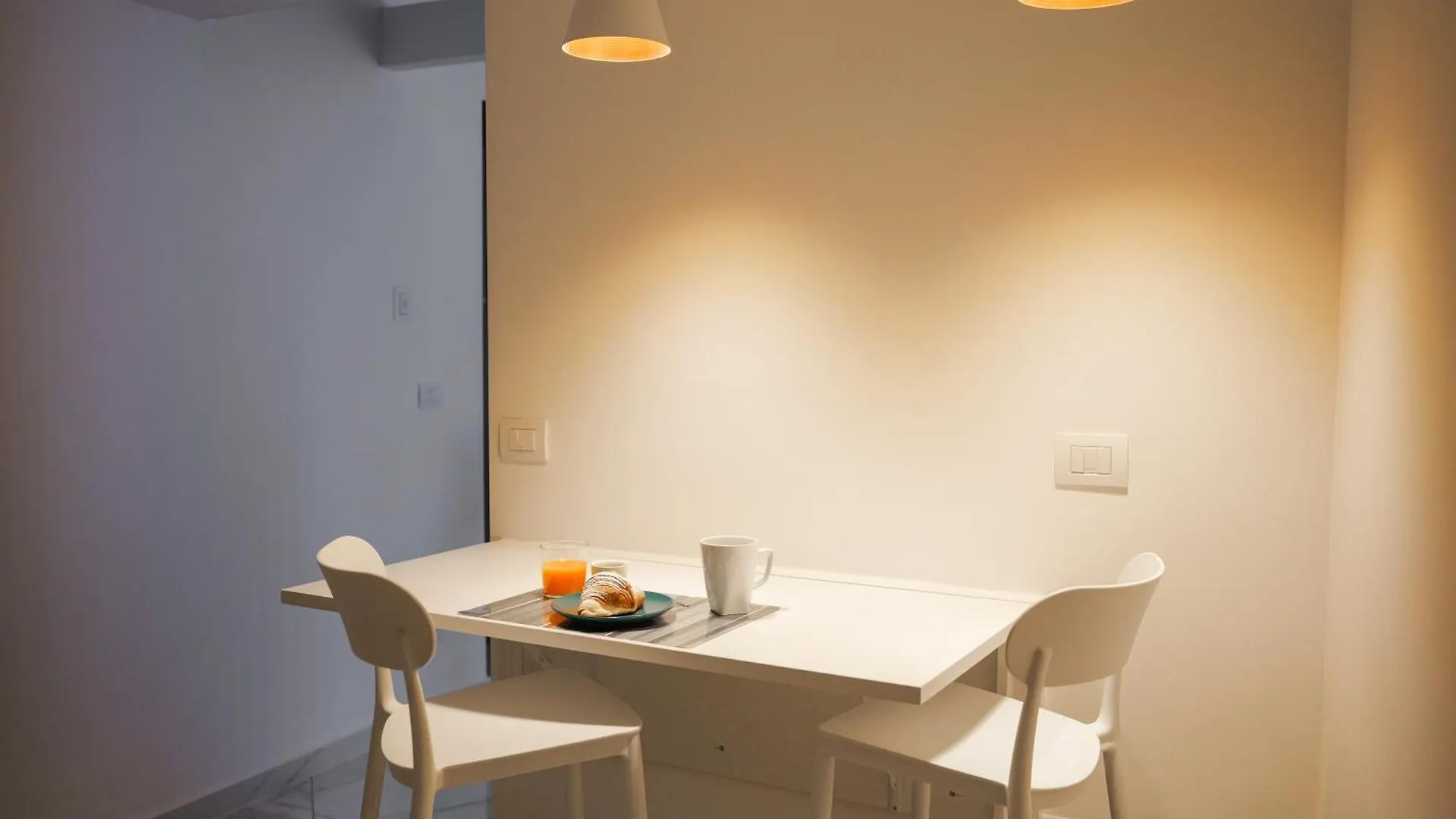 Apartment Appartamento Di Lusso In Centro - Street Street Naples