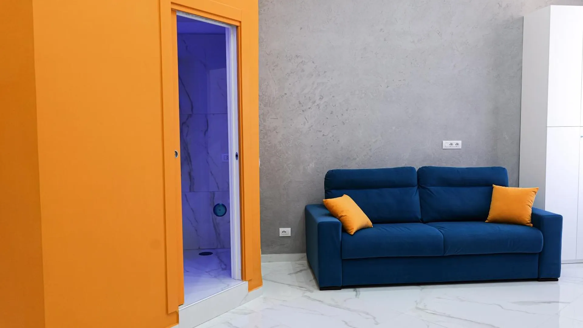 Appartamento Di Lusso In Centro - Street Street Naples 0*,  Italy