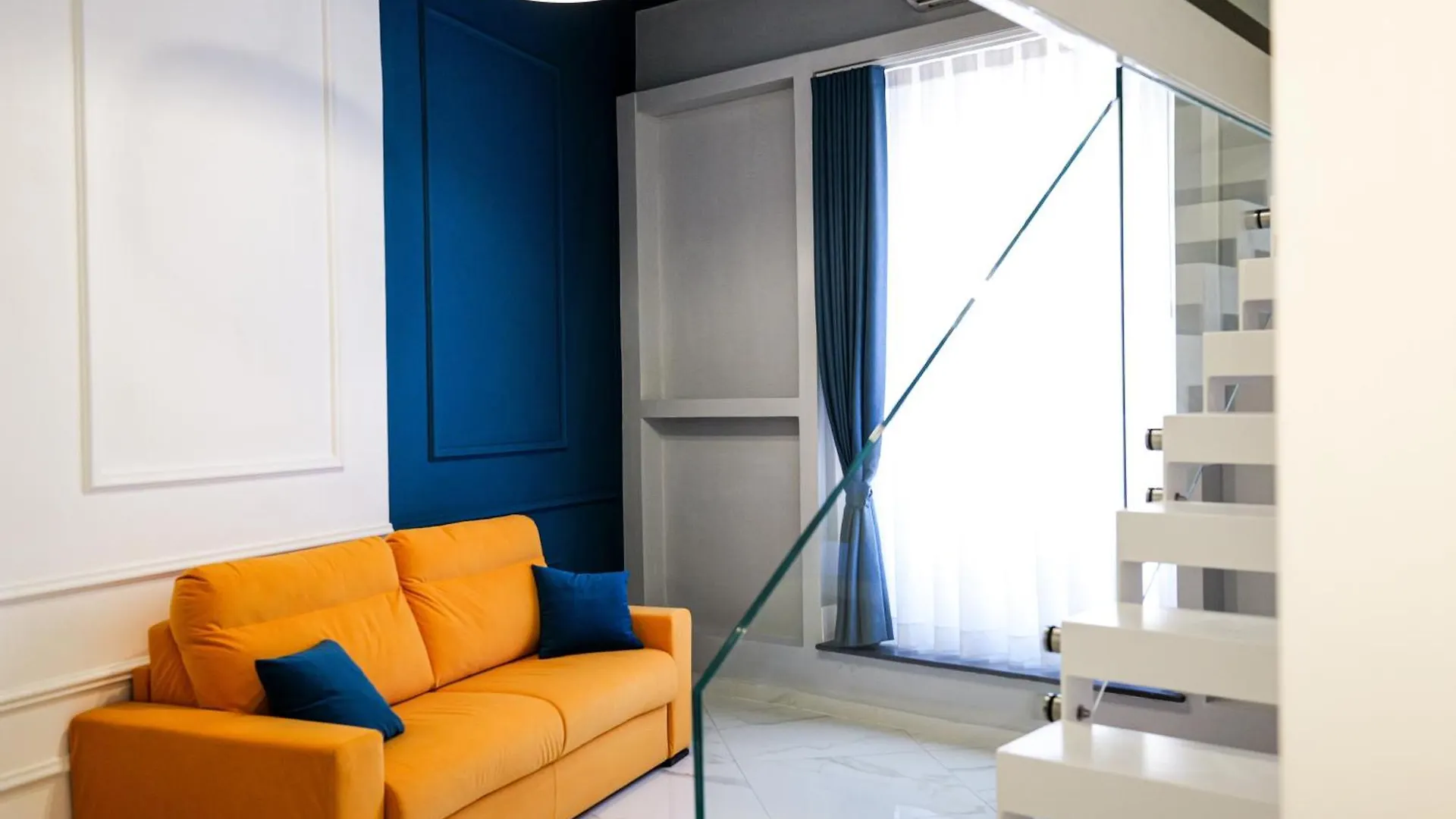 Appartamento Di Lusso In Centro - Street Street Naples Apartment